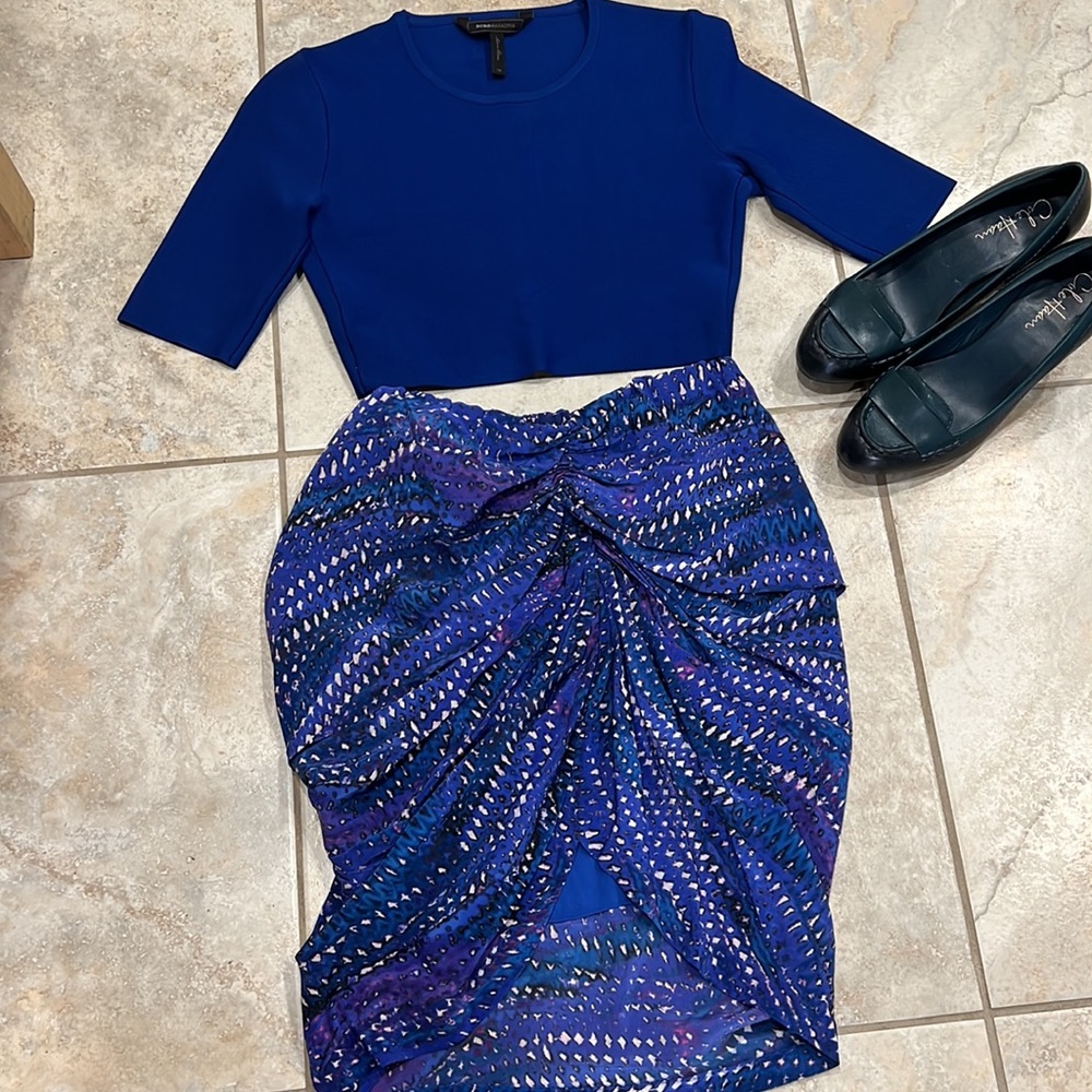 BCBG MAXAZRIA crop top, size XS